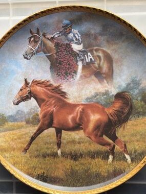 🟣The Final Tribute Secretariat 1970-1989' Decorative Plate